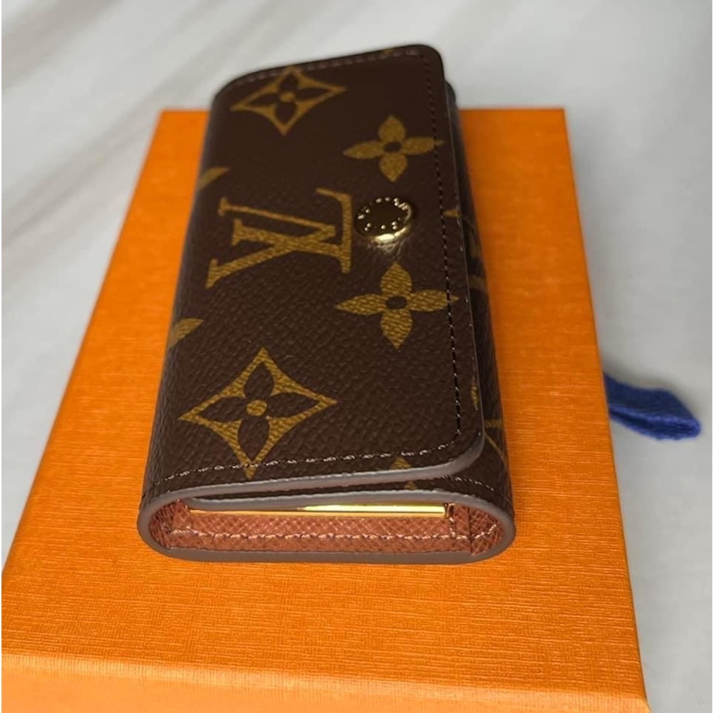 Louis Vuitton 4 key holder Monogram
